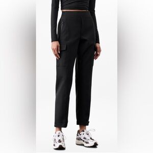 Athleta Endless Cargo pant size 2P
